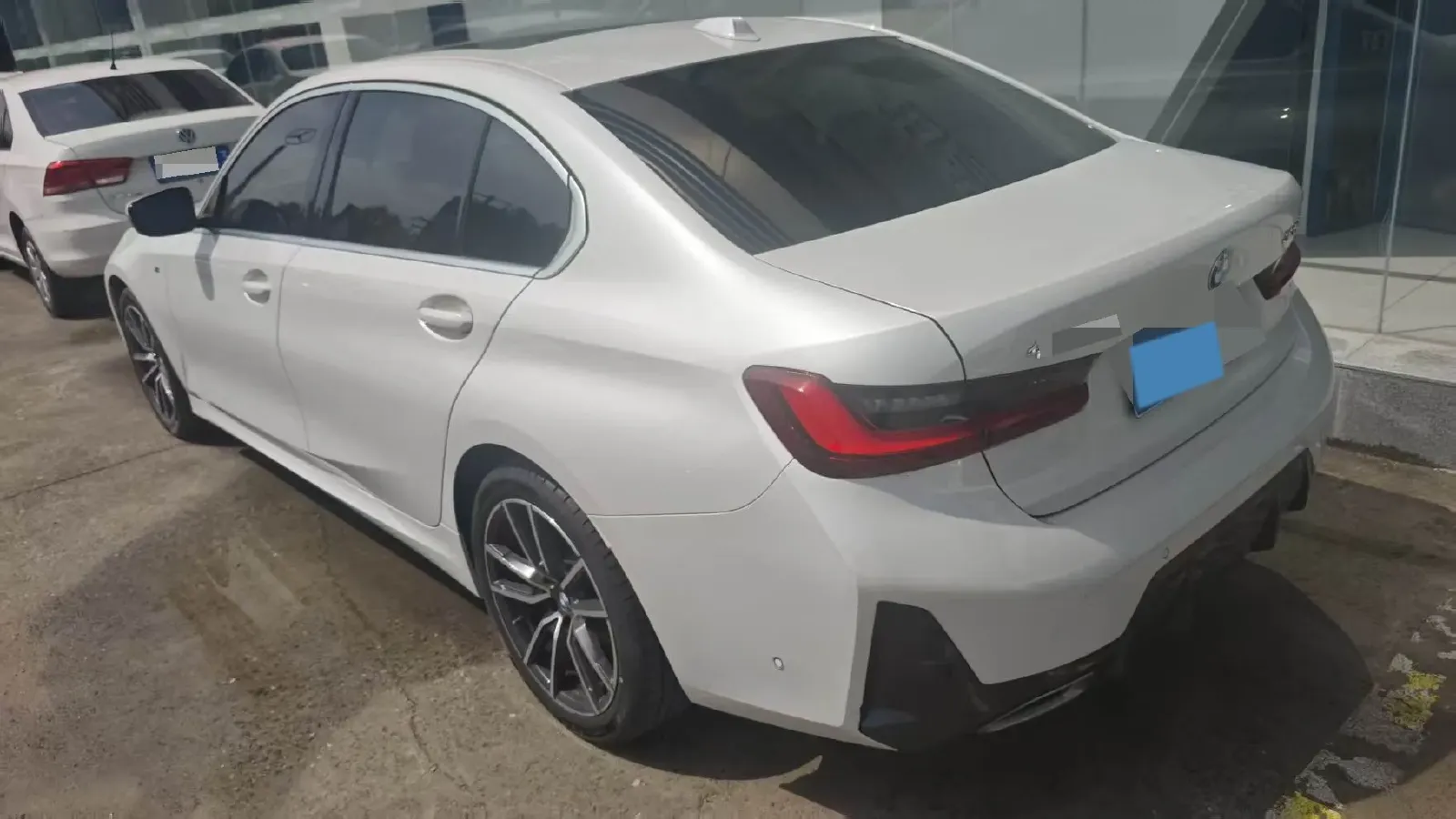 2023 BMW 3 Series 2.0T 184HP L4 8AT,autocango,china used car exporter,china ev exporter,chinese used car exporter,chinese used ev exporter