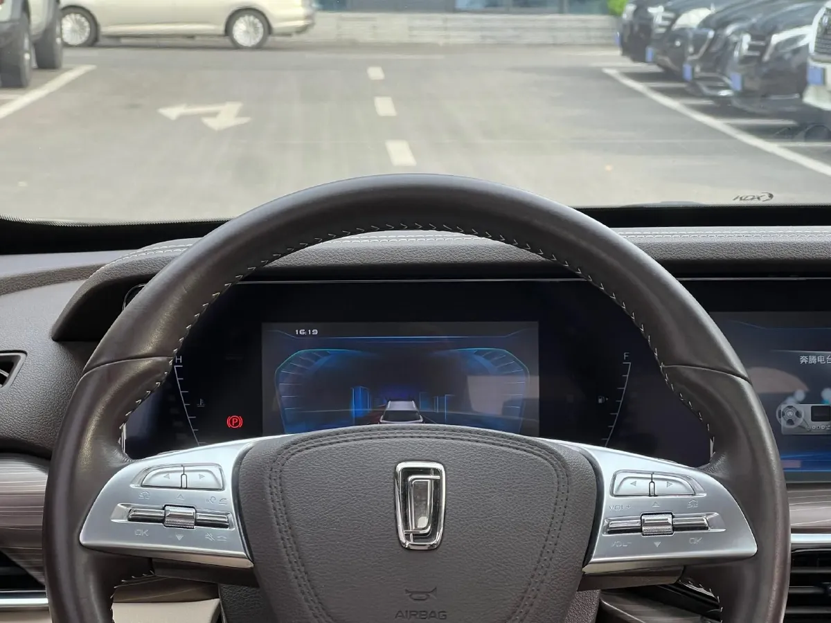 2021 Bestune T77 1.5T 169HP L4 7DCT,autocango,china used car exporter,china ev exporter,chinese used car exporter,chinese used ev exporter