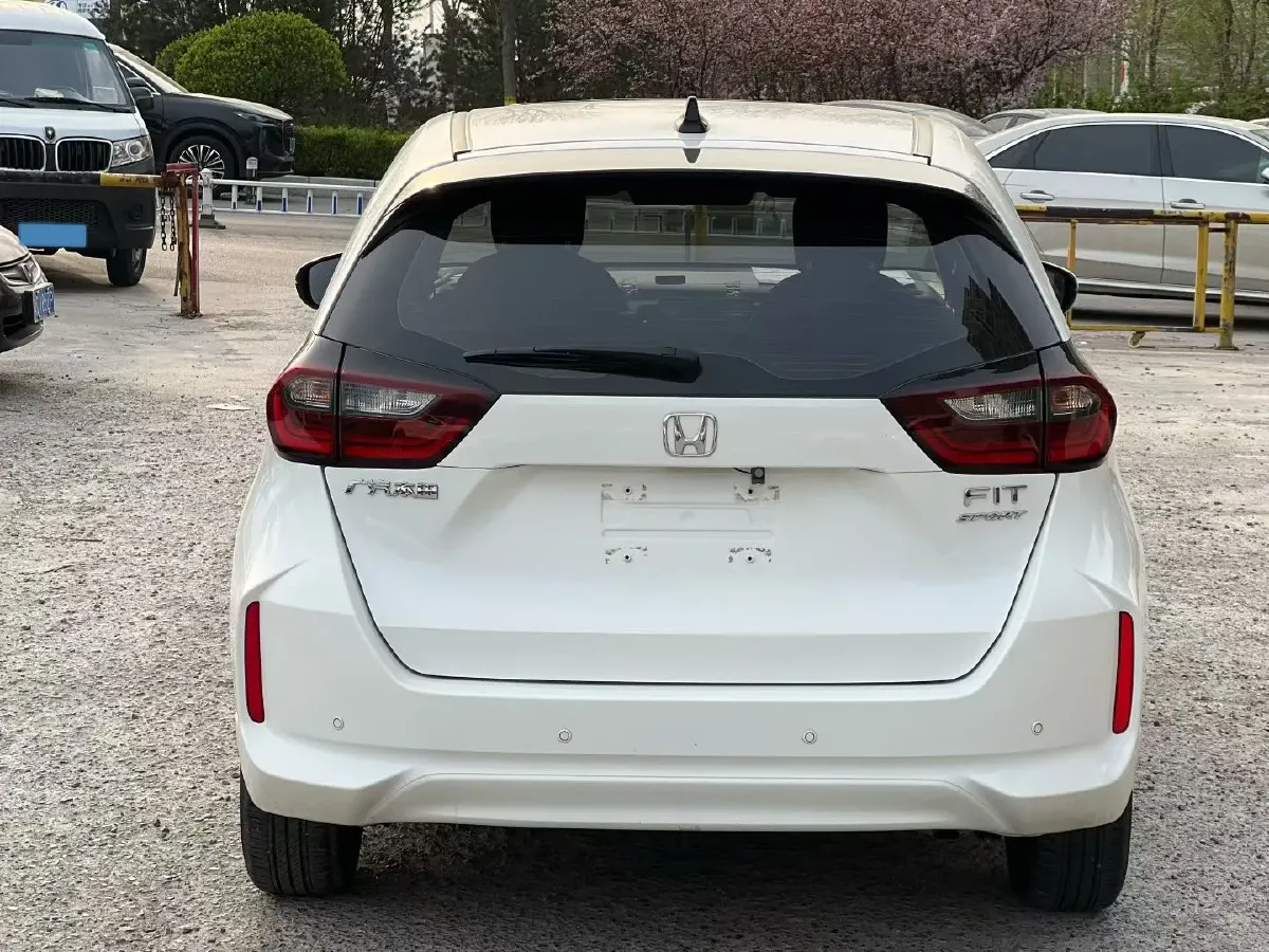 2021 Honda Fit 1.5L 131HP L4 CVT,autocango,china used car exporter,china ev exporter,chinese used car exporter,chinese used ev exporter