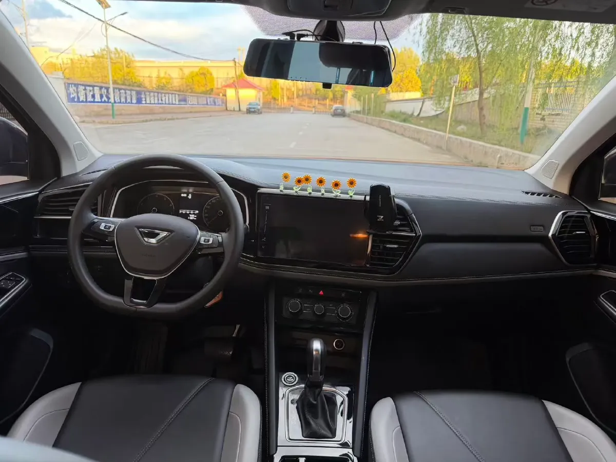 2024 Jetta VS5 1.4T 150HP L4 6AT,autocango,china used car exporter,china ev exporter,chinese used car exporter,chinese used ev exporter