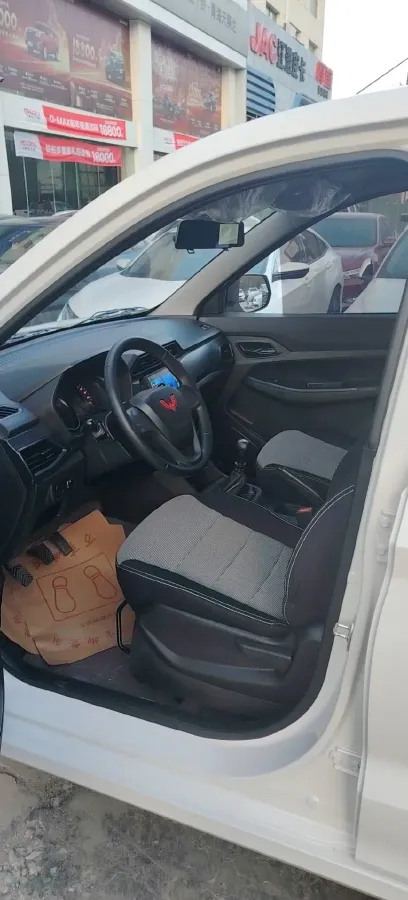 2021 Yema SiPaiKa 1.5L 109HP L4 5MT,autocango,china used car exporter,china ev exporter,chinese used car exporter,chinese used ev exporter