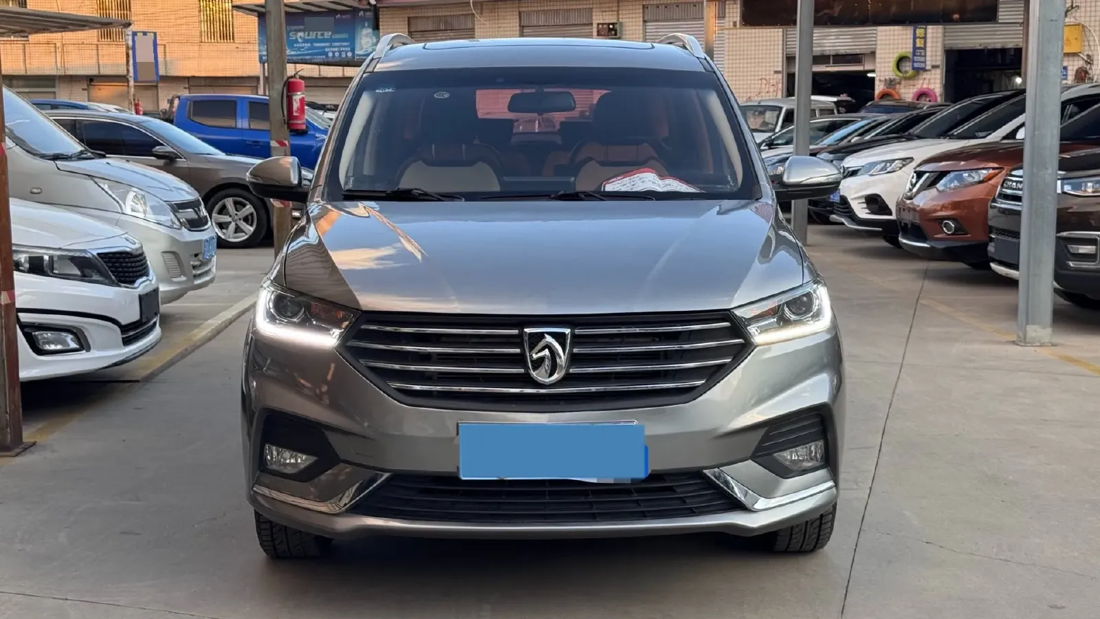 2018 BaoJun 360 1.5L 112HP L4 6MT,autocango,china used car exporter,china ev exporter,chinese used car exporter,chinese used ev exporter