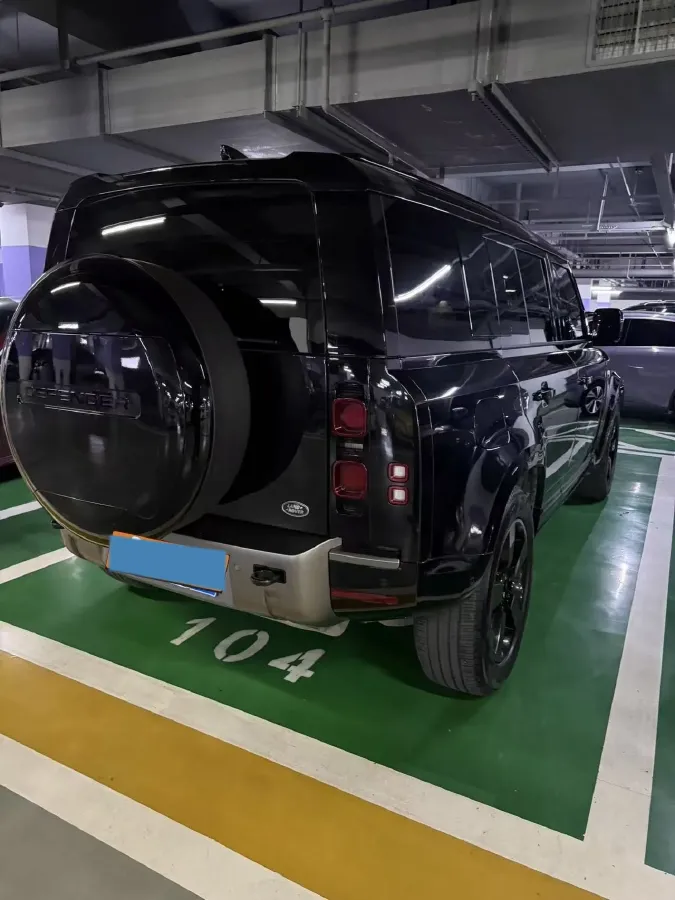 2024 Land Rover Defender 3.0T 400HP L6 8AT,autocango,china used car exporter,china ev exporter,chinese used car exporter,chinese used ev exporter