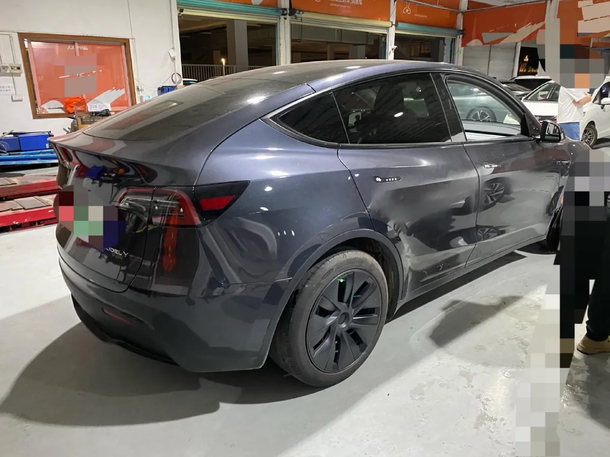 2024 Iveco OuSheng BEV 77.28KWH,autocango,china used car exporter,china ev exporter,chinese used car exporter,chinese used ev exporter