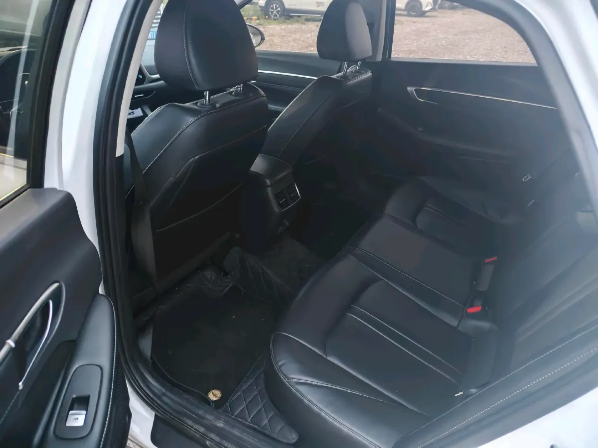 2020 Hyundai Sonata 1.5T 170HP L4 7DCT,autocango,china used car exporter,china ev exporter,chinese used car exporter,chinese used ev exporter