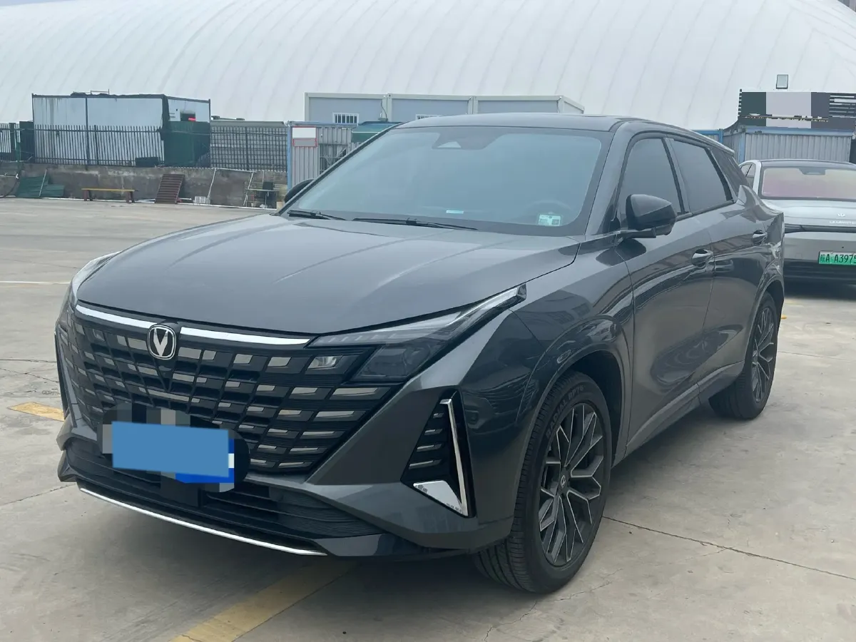 2025 ChangAn UNI-Z 1.5T 188HP L4 7DCT,autocango,china used car exporter,china ev exporter,chinese used car exporter,chinese used ev exporter