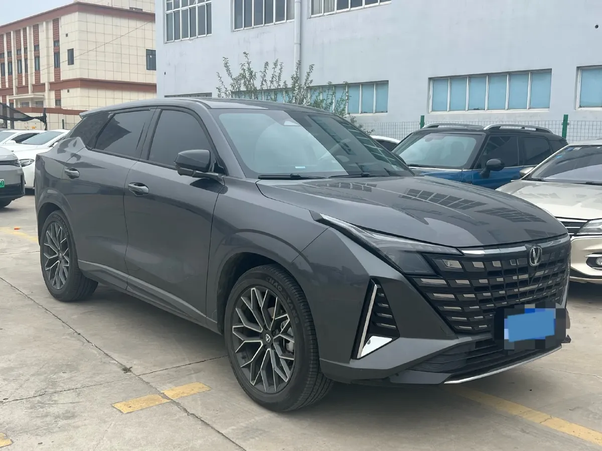 2025 ChangAn UNI-Z 1.5T 188HP L4 7DCT,autocango,china used car exporter,china ev exporter,chinese used car exporter,chinese used ev exporter