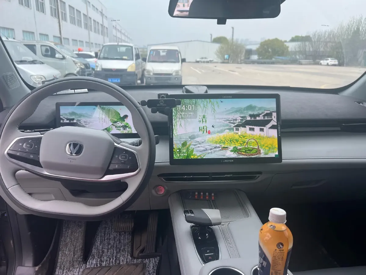 2025 ChangAn UNI-Z 1.5T 188HP L4 7DCT,autocango,china used car exporter,china ev exporter,chinese used car exporter,chinese used ev exporter