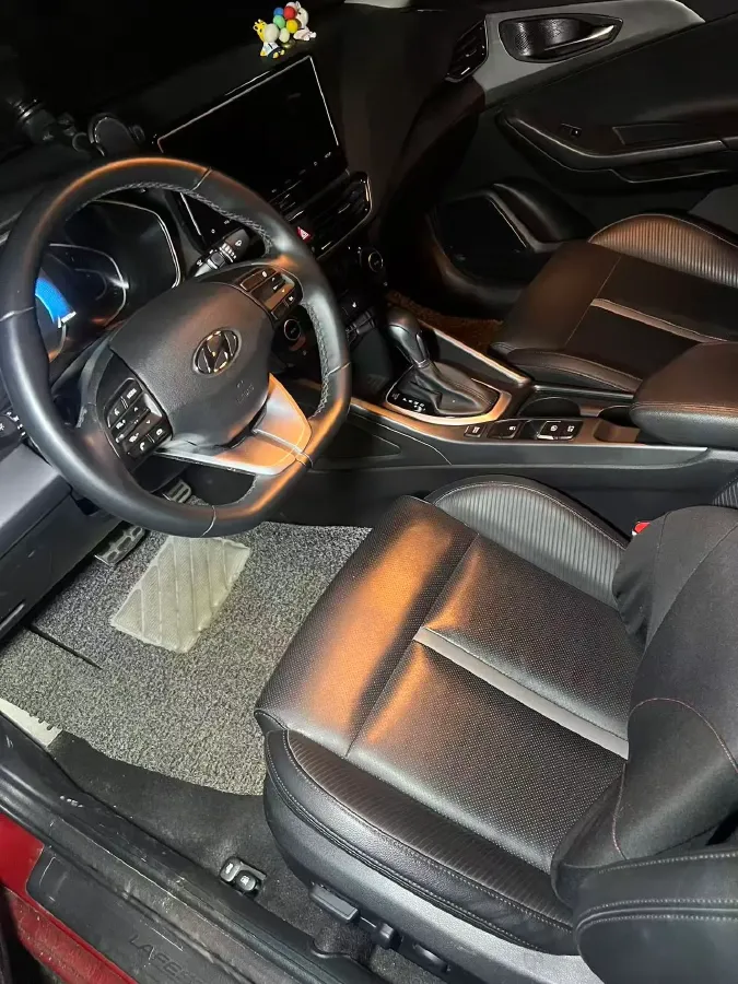 2019 Hyundai La Festa 1.6T 204HP L4 7DCT,autocango,china used car exporter,china ev exporter,chinese used car exporter,chinese used ev exporter