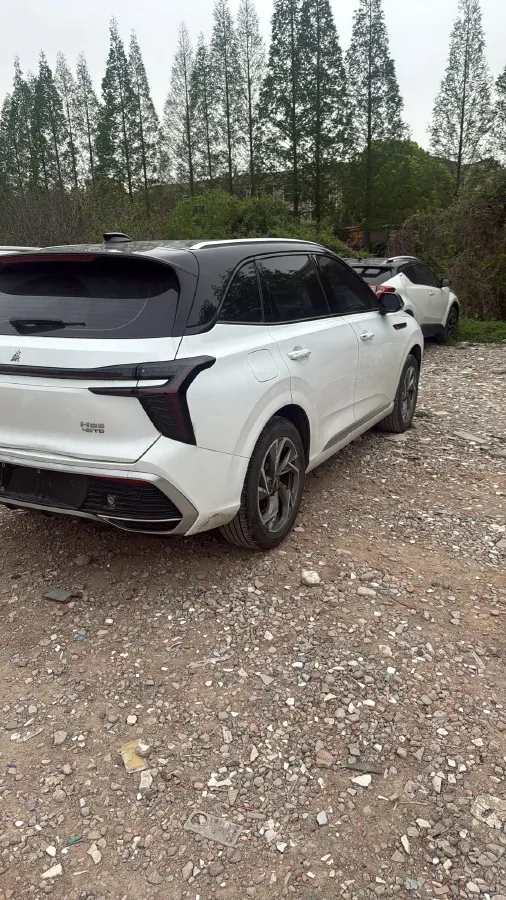 2023 HongQi HS3 2.0T 252HP L4 8AT,autocango,china used car exporter,china ev exporter,chinese used car exporter,chinese used ev exporter