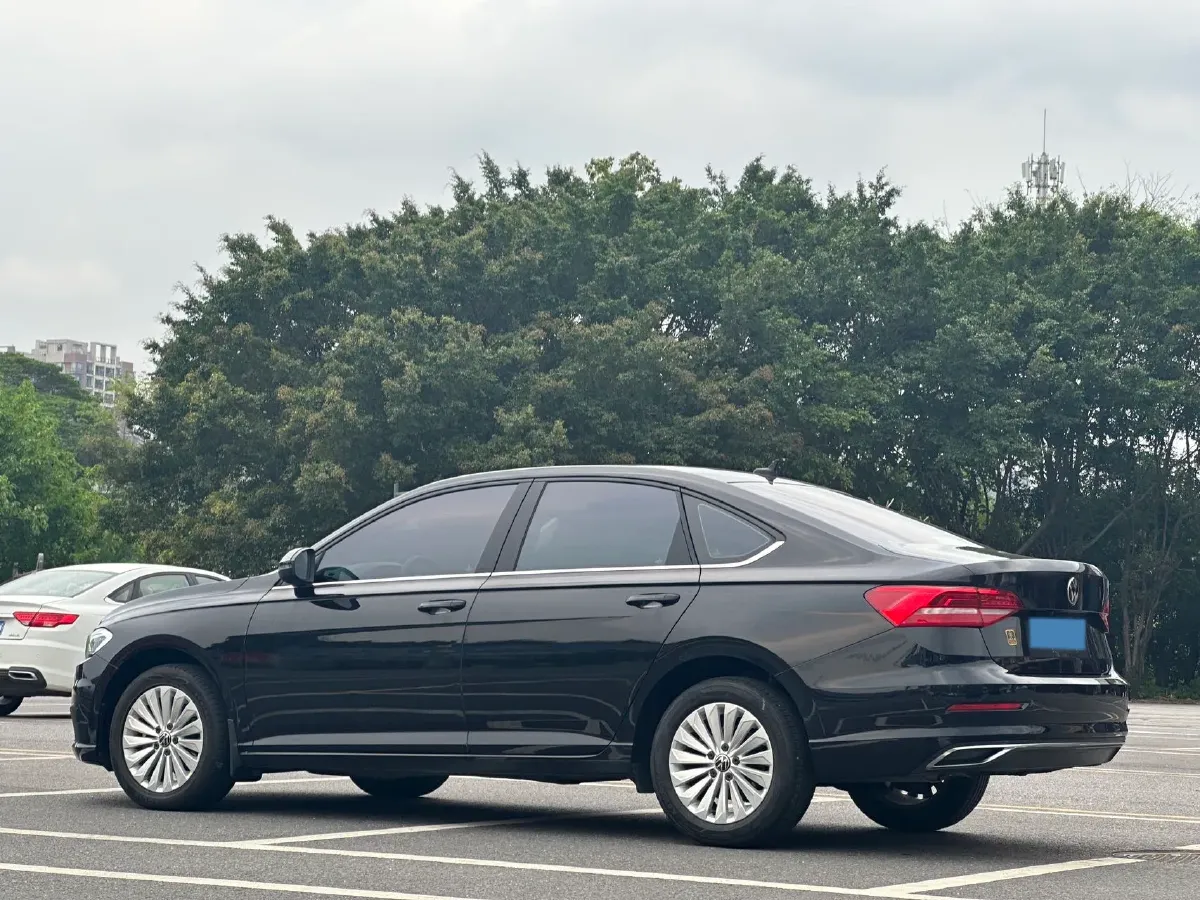 2021 Volkswagen Lavida 1.5L 113HP L4 6AT,autocango,china used car exporter,china ev exporter,chinese used car exporter,chinese used ev exporter