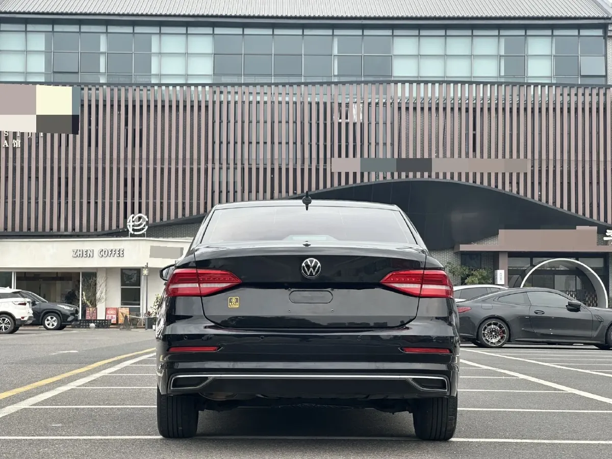 2021 Volkswagen Lavida 1.5L 113HP L4 6AT,autocango,china used car exporter,china ev exporter,chinese used car exporter,chinese used ev exporter