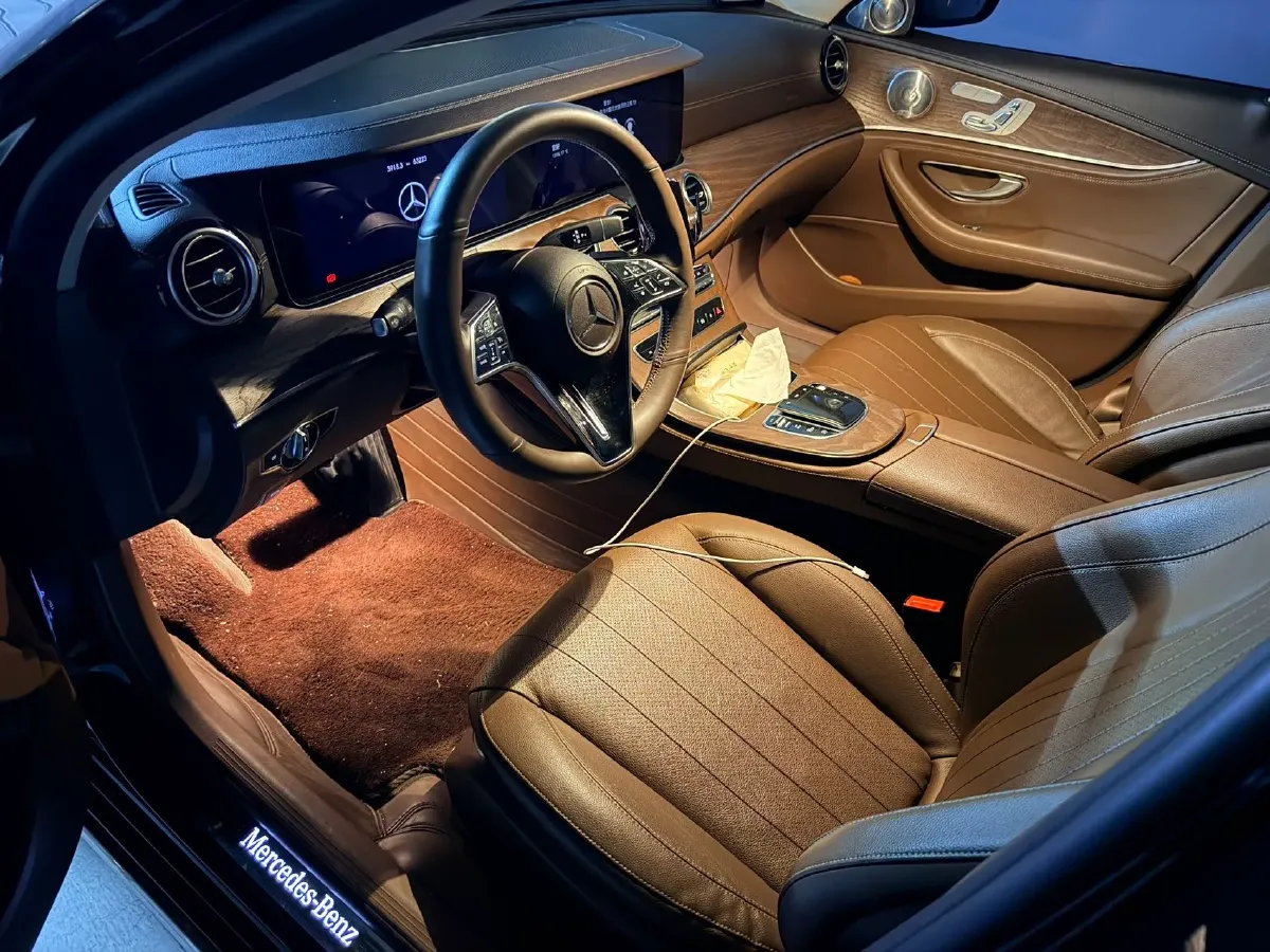 2021 Mercedes-Benz E Class 2.0T 258HP L4 9AT,autocango,china used car exporter,china ev exporter,chinese used car exporter,chinese used ev exporter