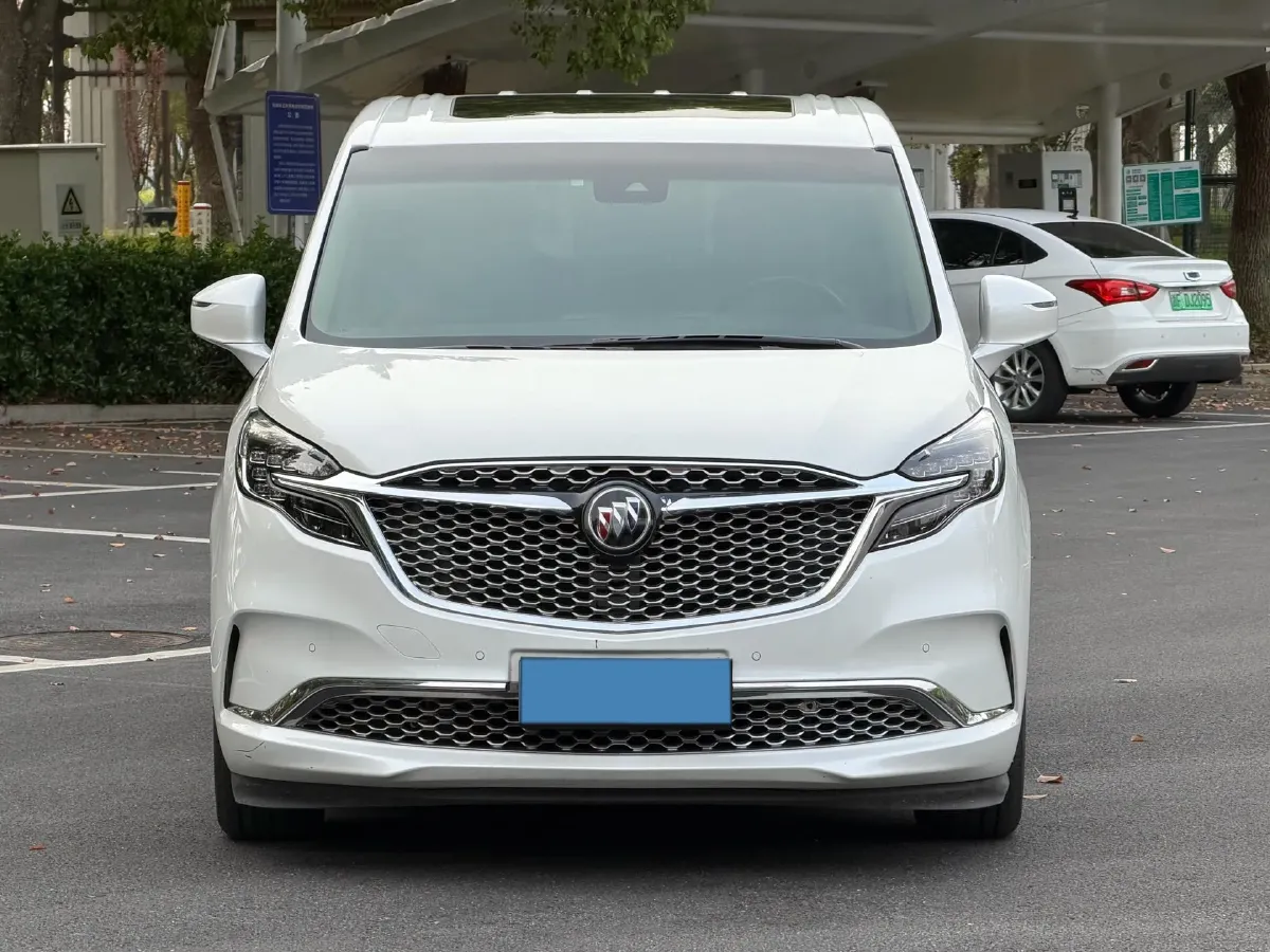 2021 Buick GL8 2.0T 237HP L4 9AT,autocango,china used car exporter,china ev exporter,chinese used car exporter,chinese used ev exporter