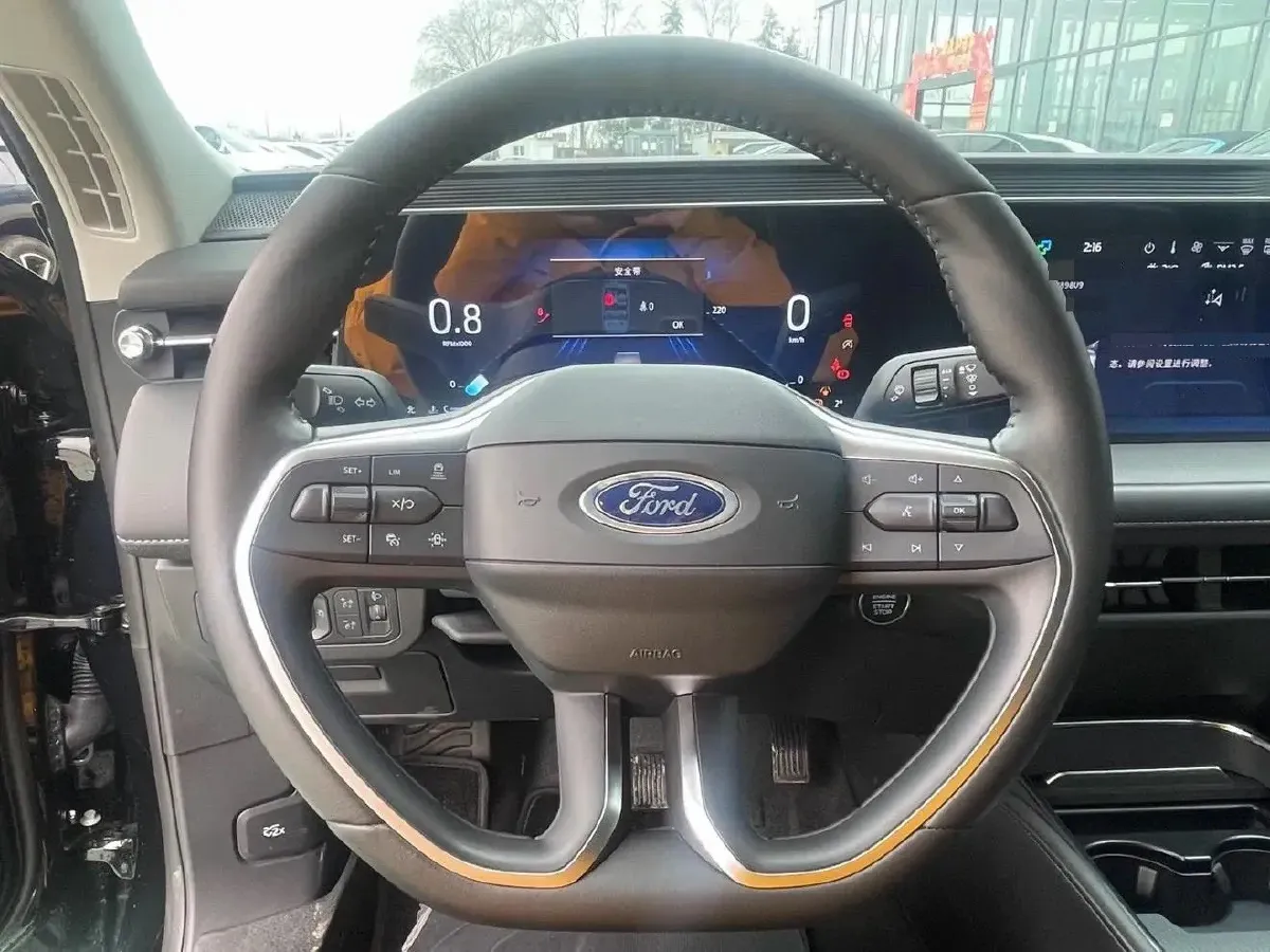 2025 Ford Mondeo 2.0T 254HP L4 8AT,autocango,china used car exporter,china ev exporter,chinese used car exporter,chinese used ev exporter