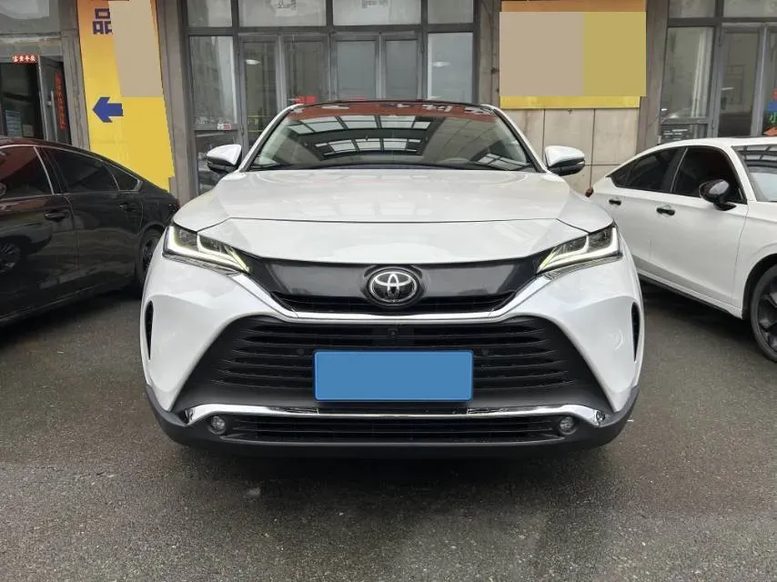 2022 Toyota Harrier 2.0L 171HP L4 CVT,autocango,china used car exporter,china ev exporter,chinese used car exporter,chinese used ev exporter