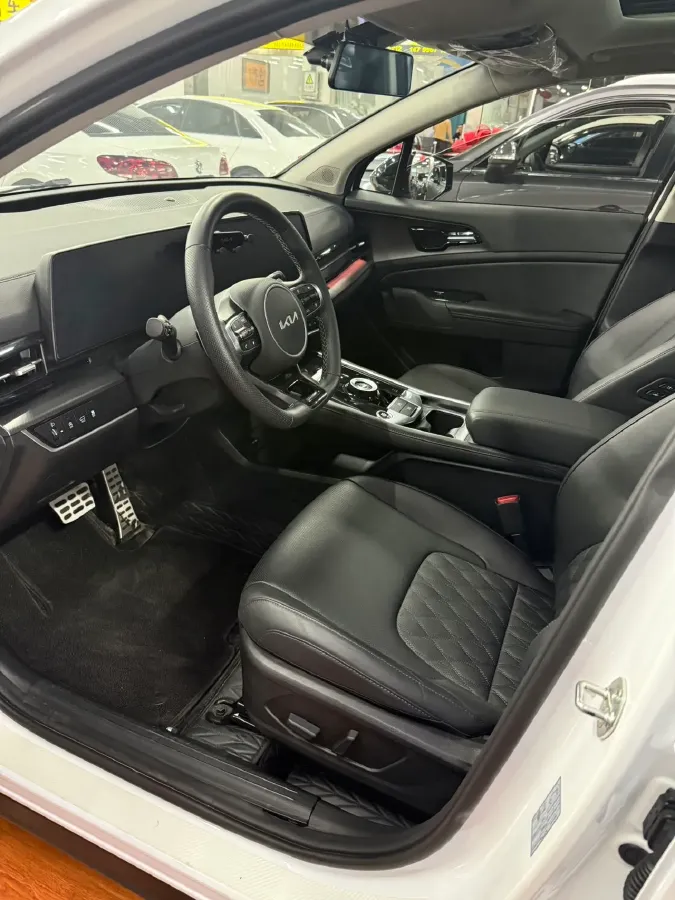 2023 Kia Sportage 2.0T 236HP L4 8AT,autocango,china used car exporter,china ev exporter,chinese used car exporter,chinese used ev exporter