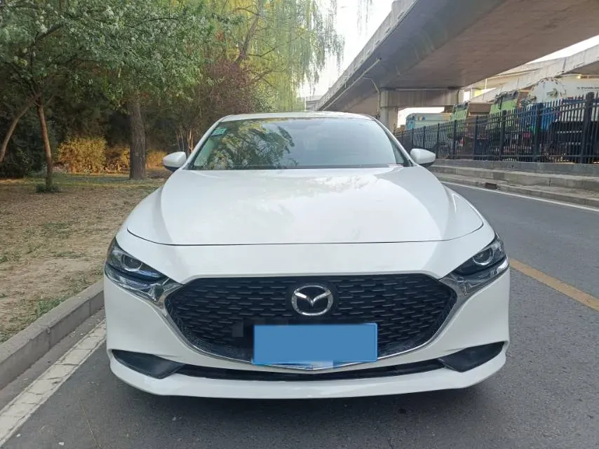 2021 Mazda 3 Axela 1.5L 117HP L4 6AT,autocango,china used car exporter,china ev exporter,chinese used car exporter,chinese used ev exporter