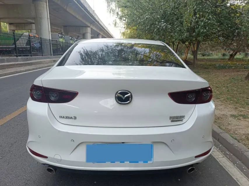 2021 Mazda 3 Axela 1.5L 117HP L4 6AT,autocango,china used car exporter,china ev exporter,chinese used car exporter,chinese used ev exporter