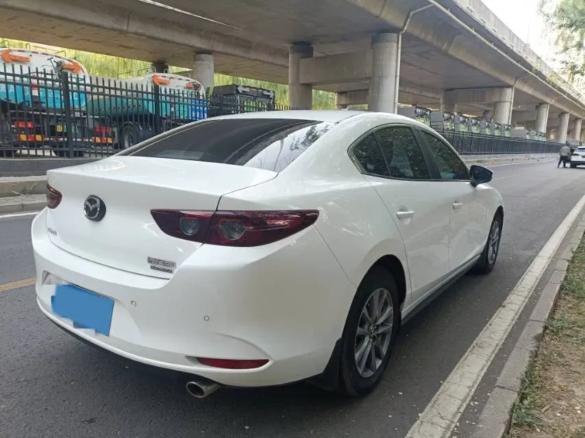 2021 Mazda 3 Axela 1.5L 117HP L4 6AT,autocango,china used car exporter,china ev exporter,chinese used car exporter,chinese used ev exporter