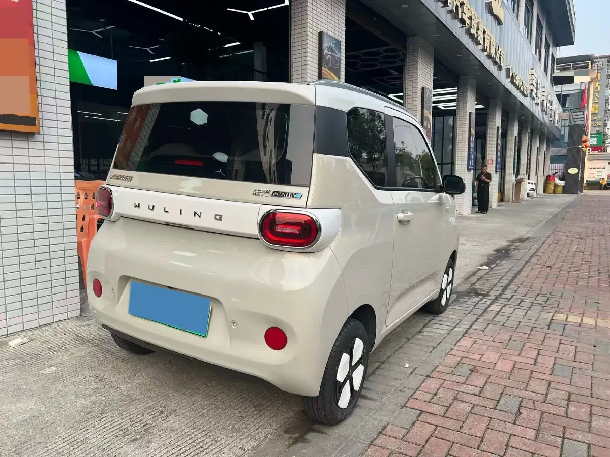 2024 WuLing HongGuang MINI EV BEV 17.3KWH,autocango,china used car exporter,china ev exporter,chinese used car exporter,chinese used ev exporter