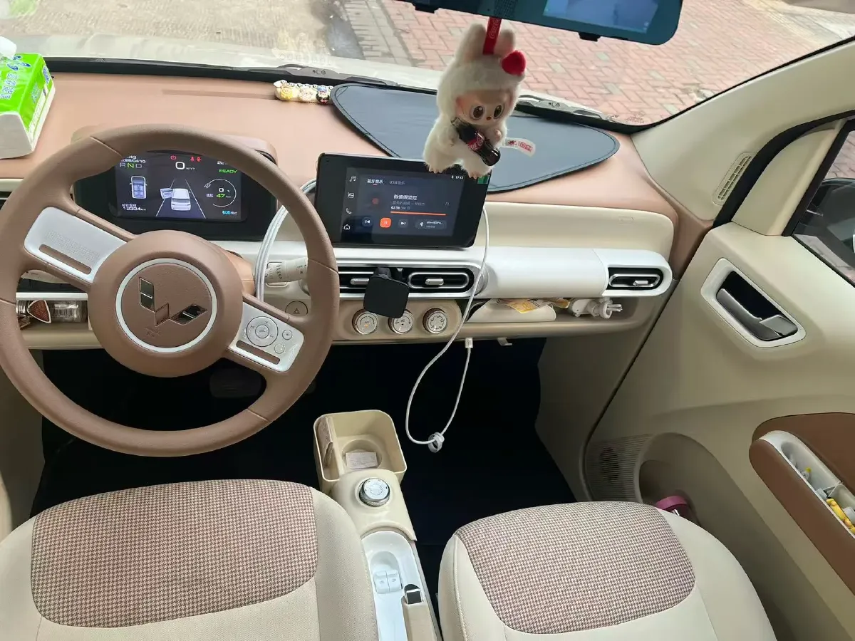 2024 WuLing HongGuang MINI EV BEV 17.3KWH,autocango,china used car exporter,china ev exporter,chinese used car exporter,chinese used ev exporter