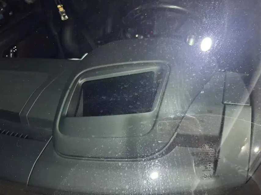 2018 Land Rover Range Rover Evoque 2.0T 241HP L4 9AT,autocango,china used car exporter,china ev exporter,chinese used car exporter,chinese used ev exporter