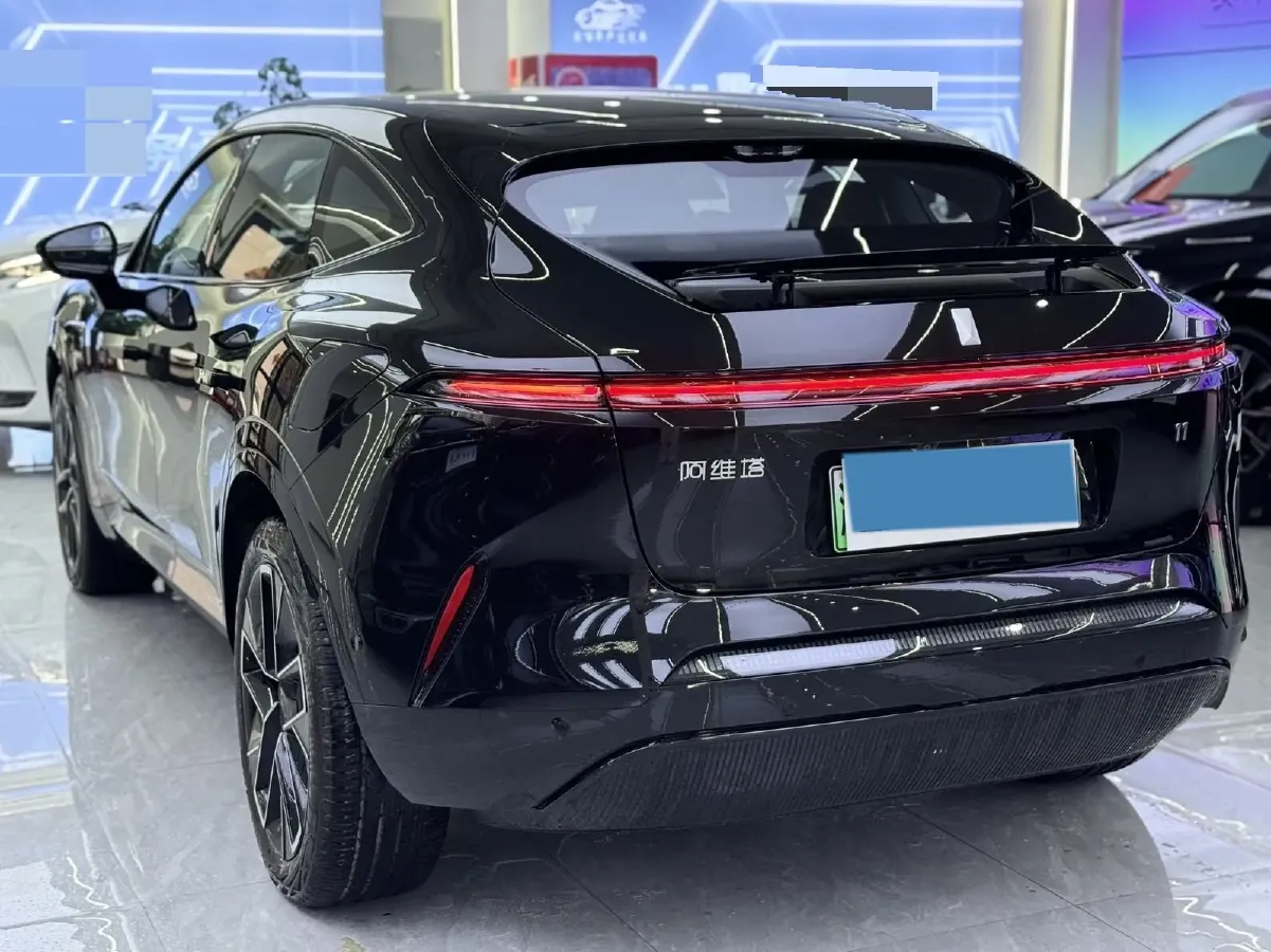 2025 Avatr 11 1.5T 156HP L4 REEV,autocango,china used car exporter,china ev exporter,chinese used car exporter,chinese used ev exporter