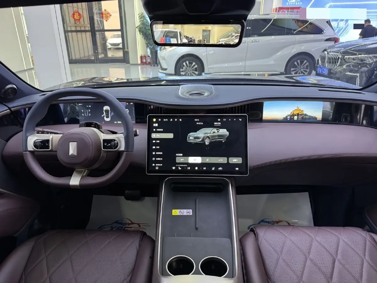 2025 Avatr 11 1.5T 156HP L4 REEV,autocango,china used car exporter,china ev exporter,chinese used car exporter,chinese used ev exporter