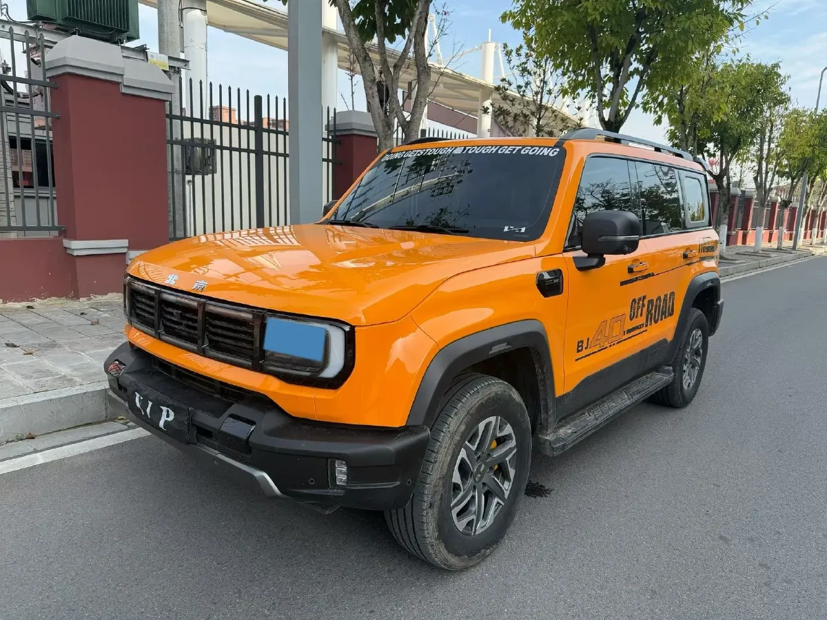 2024 Beijing BJ40 2.0T 245HP L4 8AT,autocango,china used car exporter,china ev exporter,chinese used car exporter,chinese used ev exporter