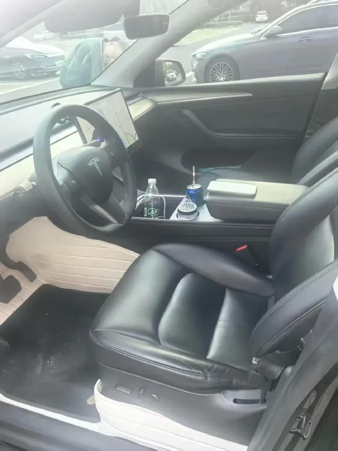 2021 Tesla Model Y BEV 60KWH,autocango,china used car exporter,china ev exporter,chinese used car exporter,chinese used ev exporter