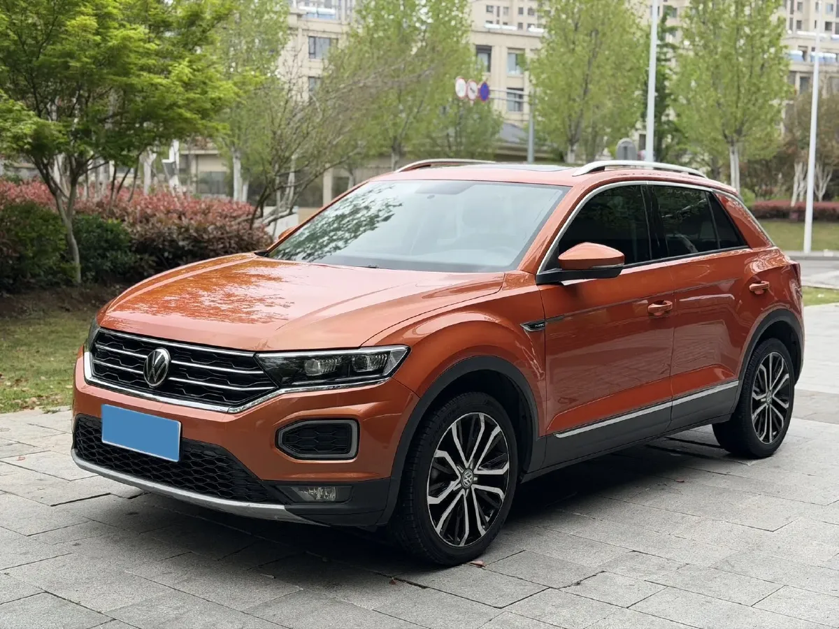 2019 Volkswagen T-Roc 1.4T 150HP L4 7DCT,autocango,china used car exporter,china ev exporter,chinese used car exporter,chinese used ev exporter