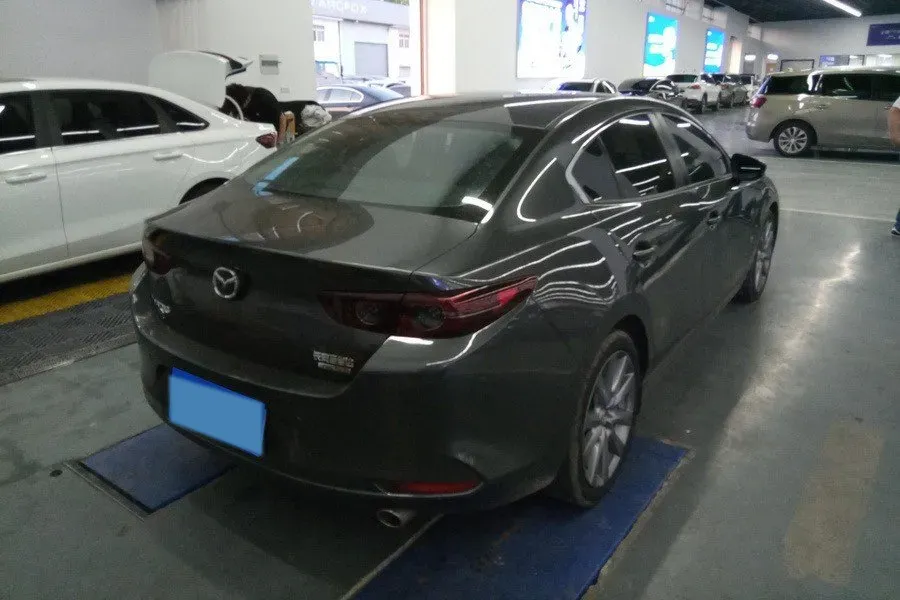 2020 Mazda 3 Axela 2.0L 158HP L4 6AT,autocango,china used car exporter,china ev exporter,chinese used car exporter,chinese used ev exporter