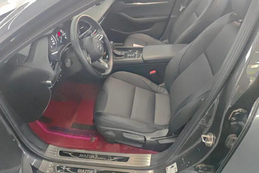 2020 Mazda 3 Axela 2.0L 158HP L4 6AT,autocango,china used car exporter,china ev exporter,chinese used car exporter,chinese used ev exporter