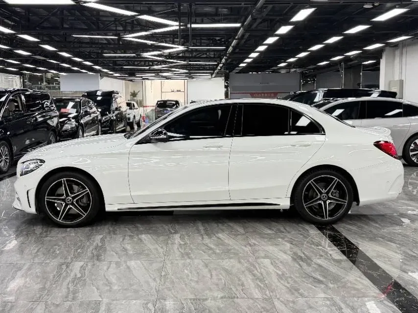 2020 Mercedes-Benz C Class 1.5T 184HP L4 9AT,autocango,china used car exporter,china ev exporter,chinese used car exporter,chinese used ev exporter