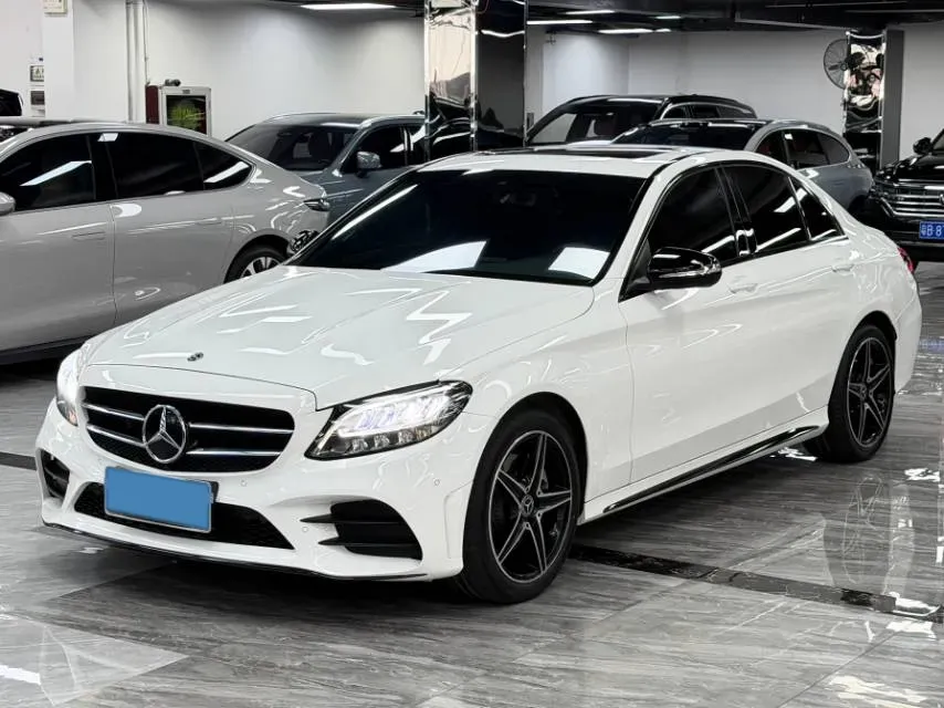 2020 Mercedes-Benz C Class 1.5T 184HP L4 9AT,autocango,china used car exporter,china ev exporter,chinese used car exporter,chinese used ev exporter