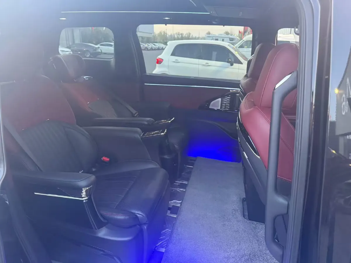 2023 GAC Trumpchi M8 2.0T 190HP L4 E-CVT Hybrid,autocango,china used car exporter,china ev exporter,chinese used car exporter,chinese used ev exporter