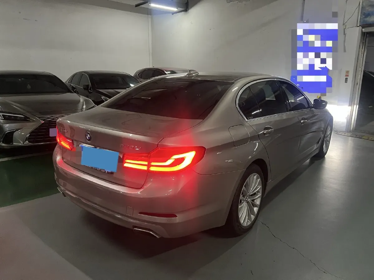 2020 BMW 5 Series 2.0T 184HP L4 8AT,autocango,china used car exporter,china ev exporter,chinese used car exporter,chinese used ev exporter
