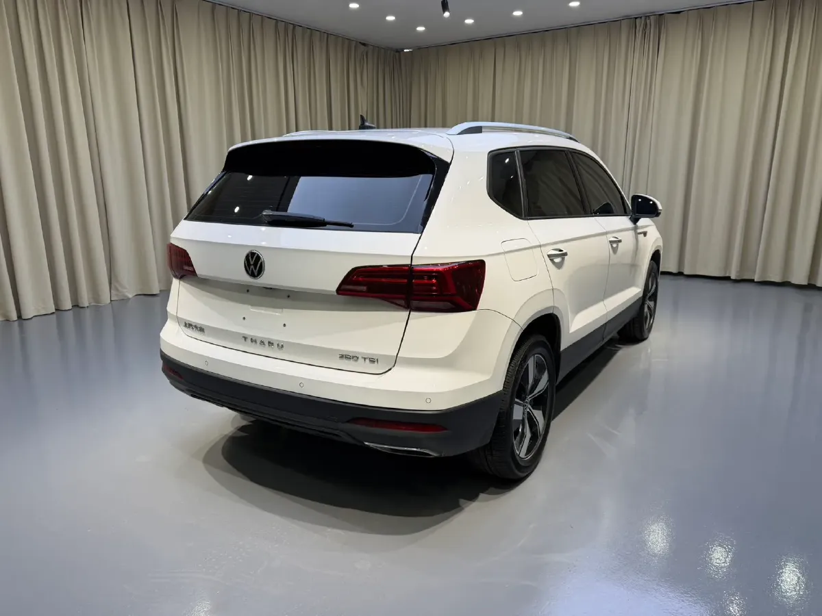 2022 Ford Transit 2.0T 202HP L4 6AT,autocango,china used car exporter,china ev exporter,chinese used car exporter,chinese used ev exporter