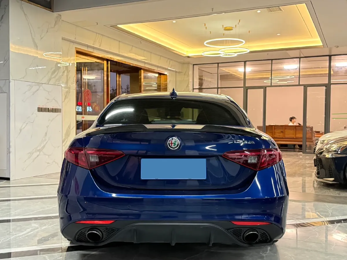 2017 Toyota Highlander 2.0T 220HP L4 6AT,autocango,china used car exporter,china ev exporter,chinese used car exporter,chinese used ev exporter