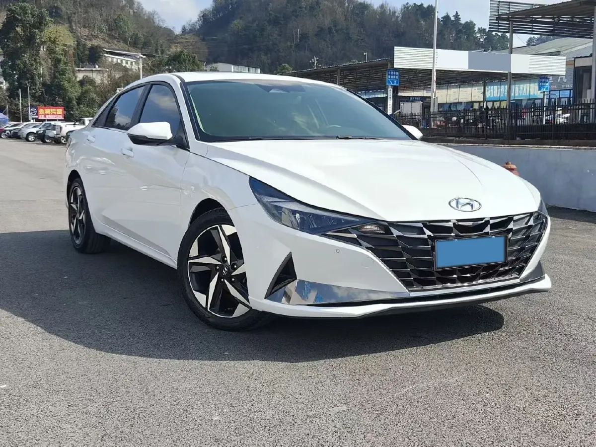 2022 Hyundai Elantra 1.5L 115HP L4 CVT,autocango,china used car exporter,china ev exporter,chinese used car exporter,chinese used ev exporter