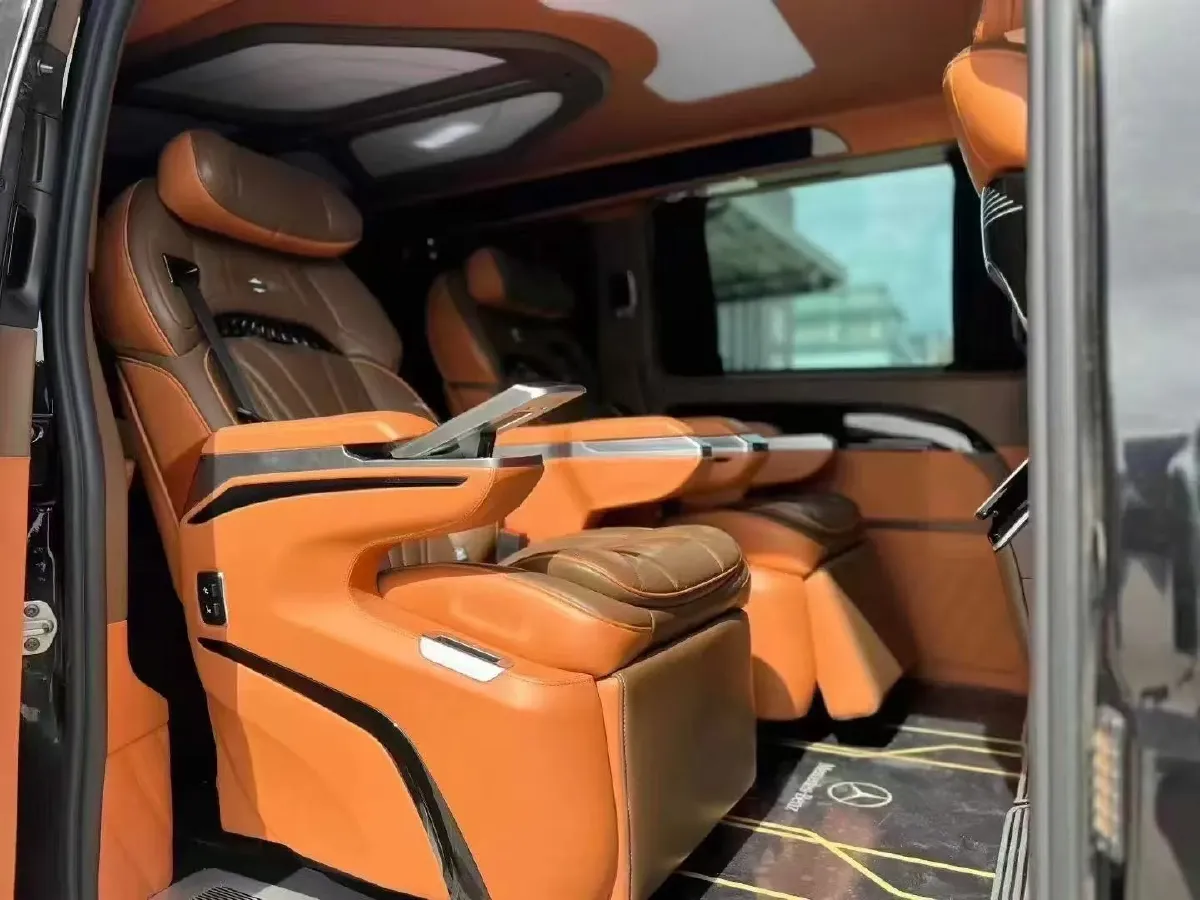 2023 Mercedes-Benz Vito 2.0T 211HP L4 9AT,autocango,china used car exporter,china ev exporter,chinese used car exporter,chinese used ev exporter