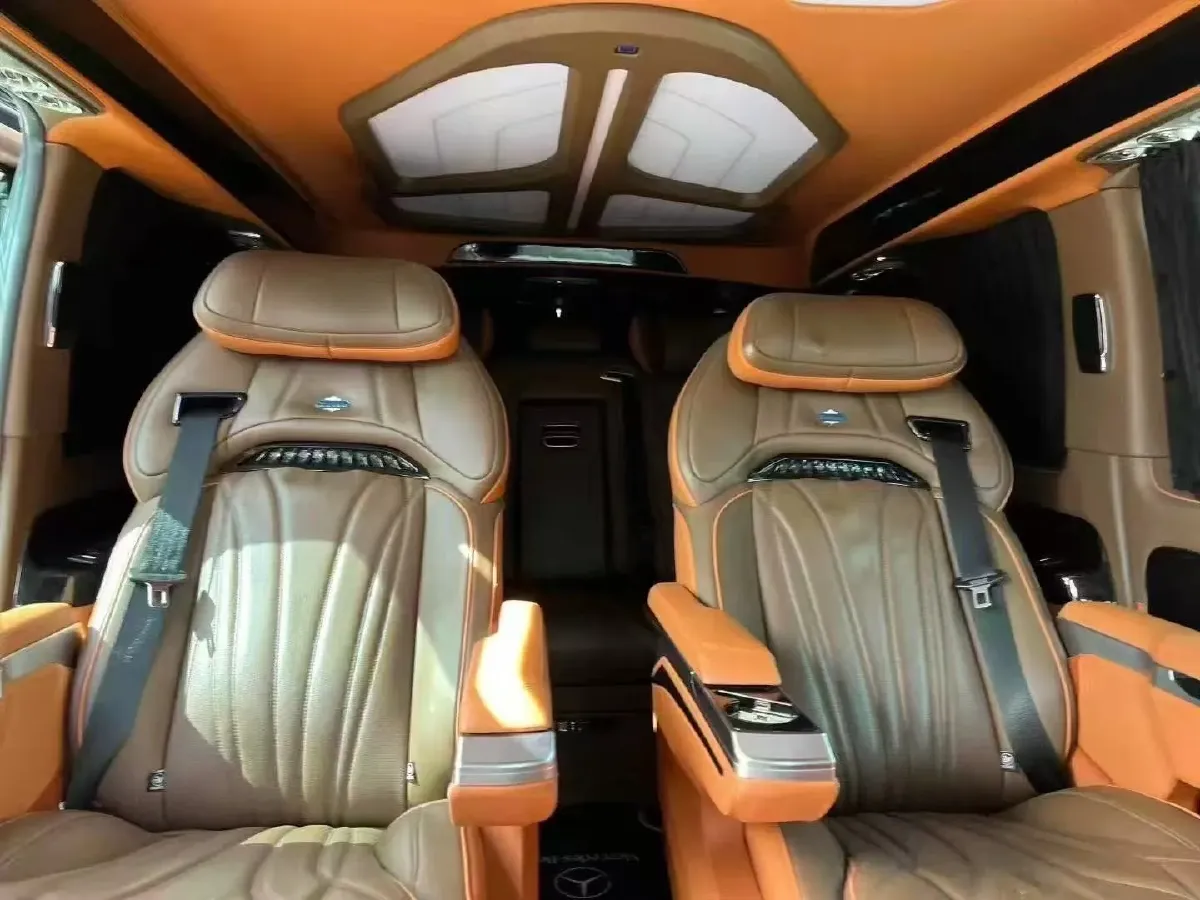 2023 Mercedes-Benz Vito 2.0T 211HP L4 9AT,autocango,china used car exporter,china ev exporter,chinese used car exporter,chinese used ev exporter