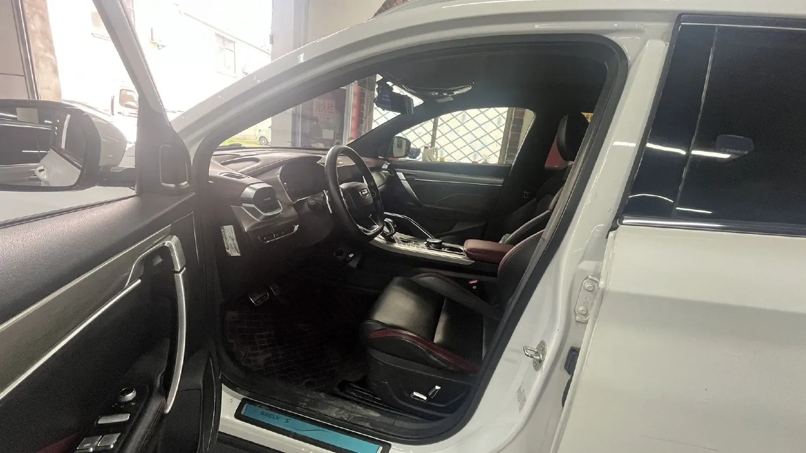2019 Geely Coolray 1.5T 177HP L3 7DCT,autocango,china used car exporter,china ev exporter,chinese used car exporter,chinese used ev exporter