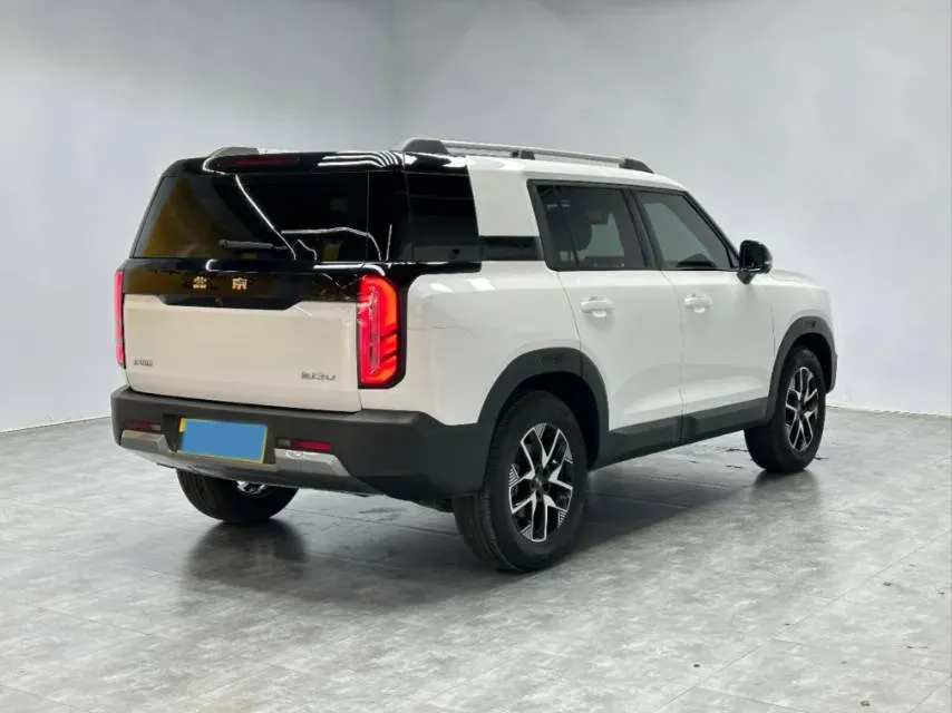 2024 Beijing BJ30 1.5T 188HP L4 7DCT,autocango,china used car exporter,china ev exporter,chinese used car exporter,chinese used ev exporter