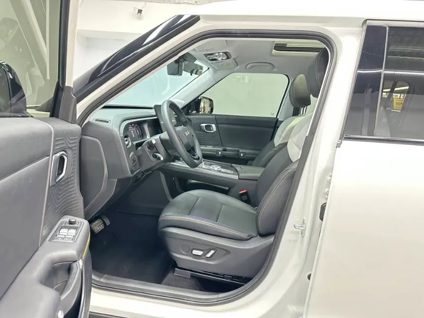 2024 Beijing BJ30 1.5T 188HP L4 7DCT,autocango,china used car exporter,china ev exporter,chinese used car exporter,chinese used ev exporter