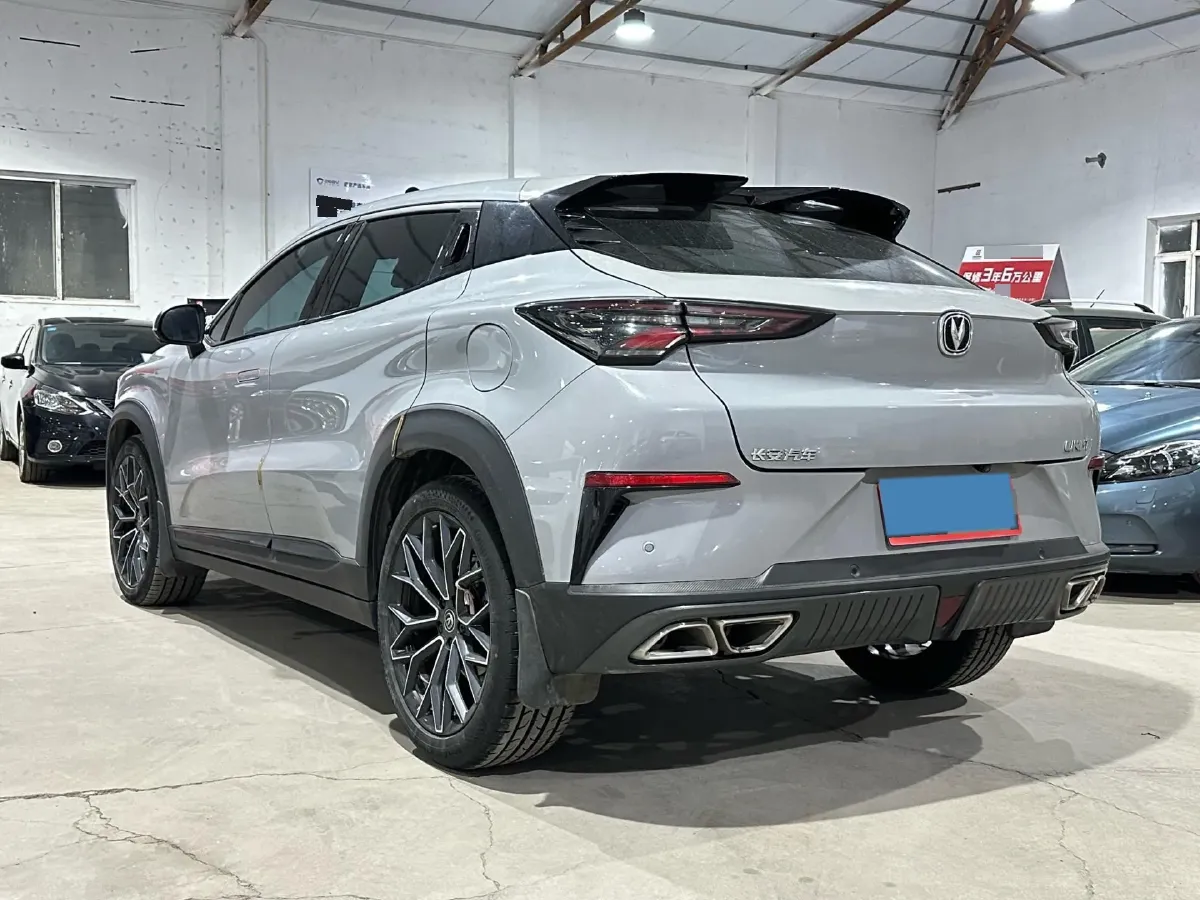 2022 ChangAn UNI-T 1.5T 188HP L4 7DCT,autocango,china used car exporter,china ev exporter,chinese used car exporter,chinese used ev exporter