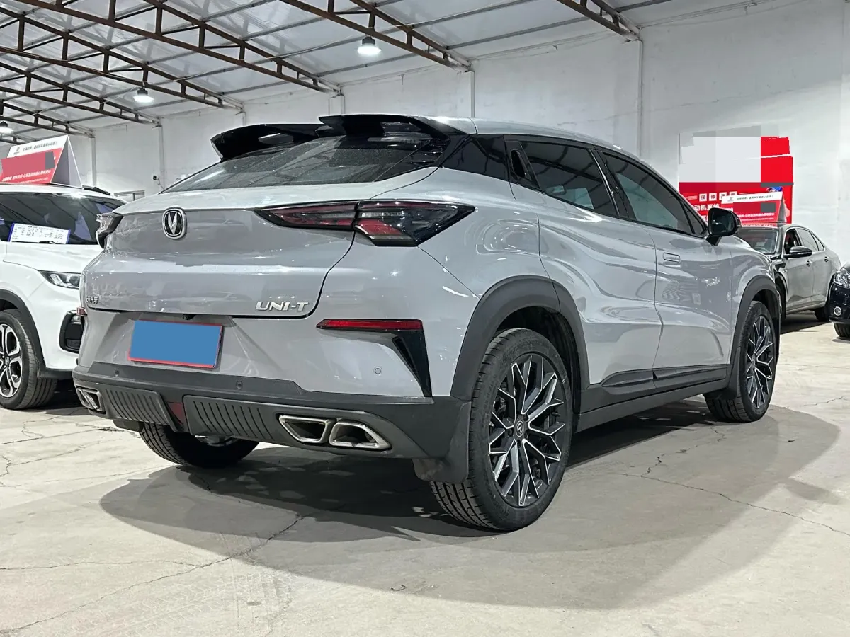 2022 ChangAn UNI-T 1.5T 188HP L4 7DCT,autocango,china used car exporter,china ev exporter,chinese used car exporter,chinese used ev exporter