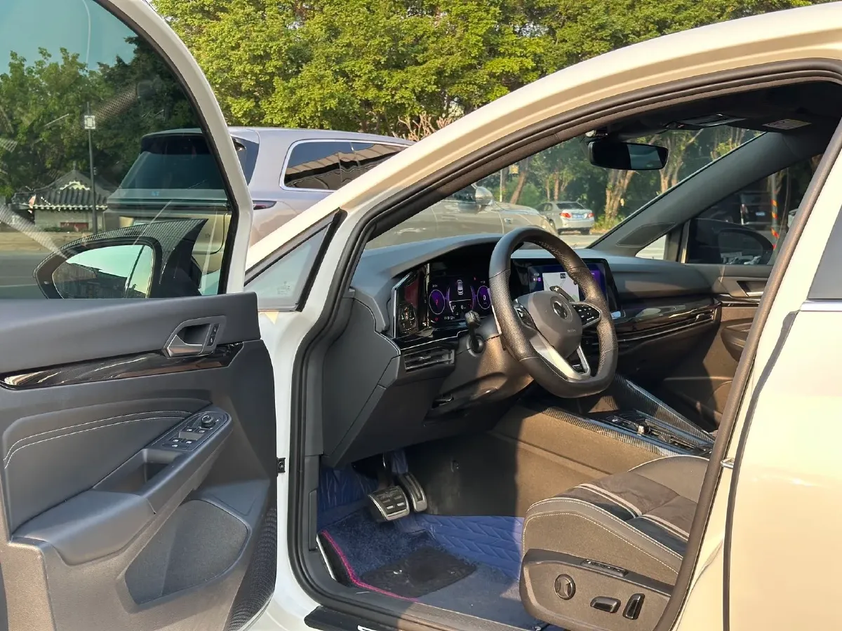 2021 Volkswagen Golf 1.4T 150HP L4 7DCT,autocango,china used car exporter,china ev exporter,chinese used car exporter,chinese used ev exporter