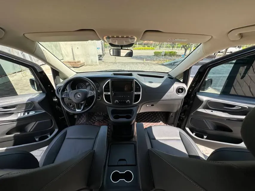 2021 Mercedes-Benz Vito 2.0T 211HP L4 9AT,autocango,china used car exporter,china ev exporter,chinese used car exporter,chinese used ev exporter
